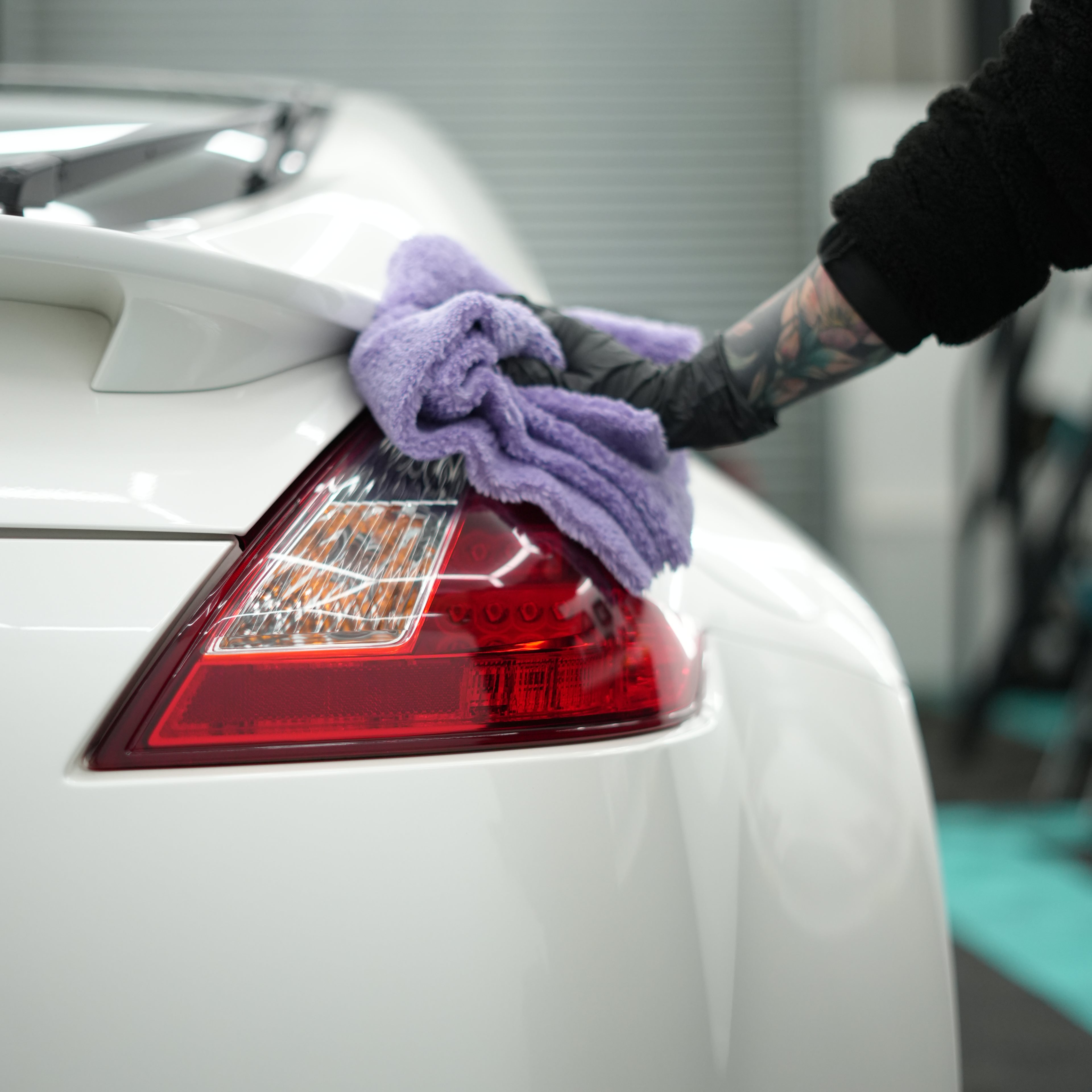 360 Plush Buffing Towel – 500 GSM