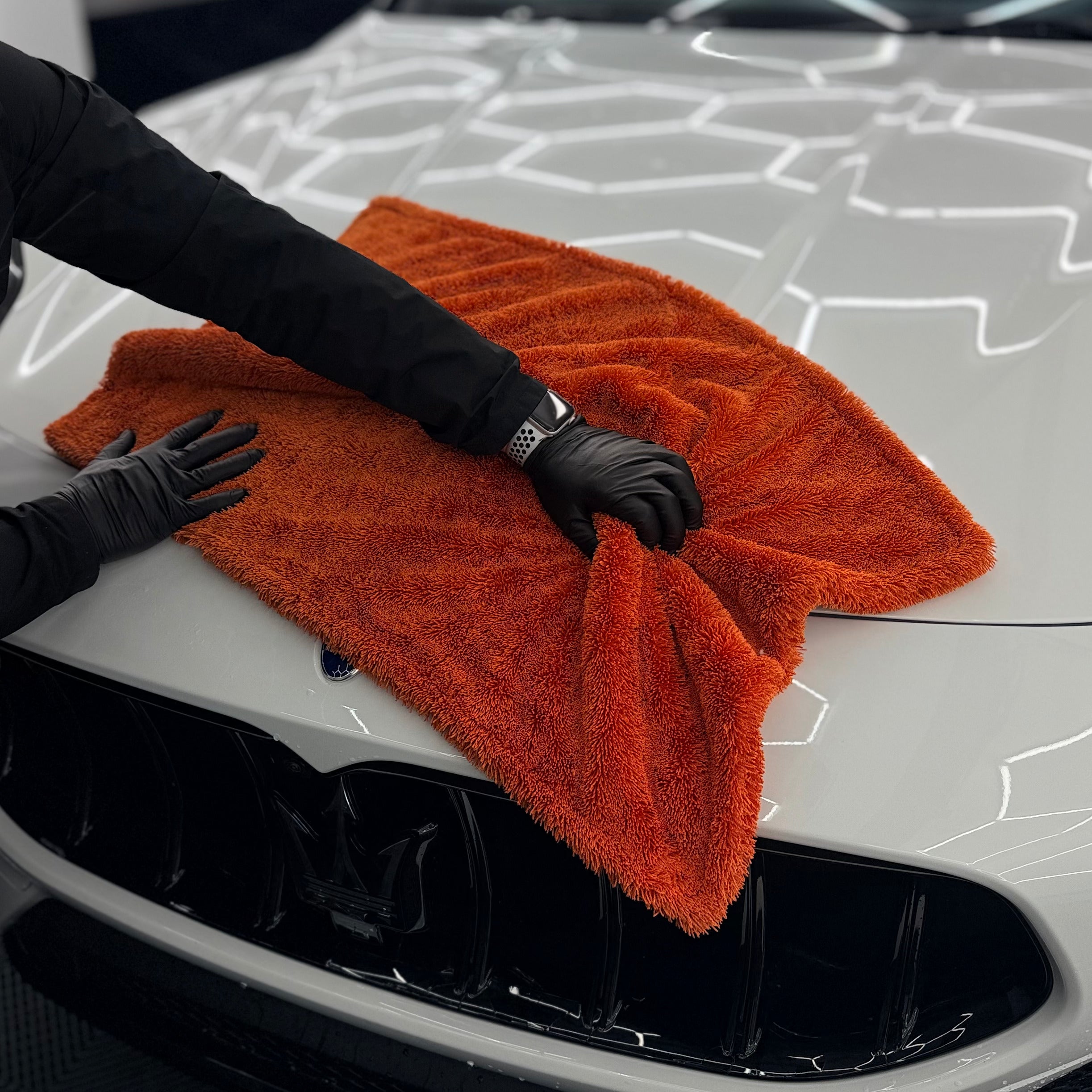 1600GSM Korean Microfiber Drying Towel Double-Sided – Ultra Absorbent Car Drying Cloth, Scratch-Free Auto Detailing Towel