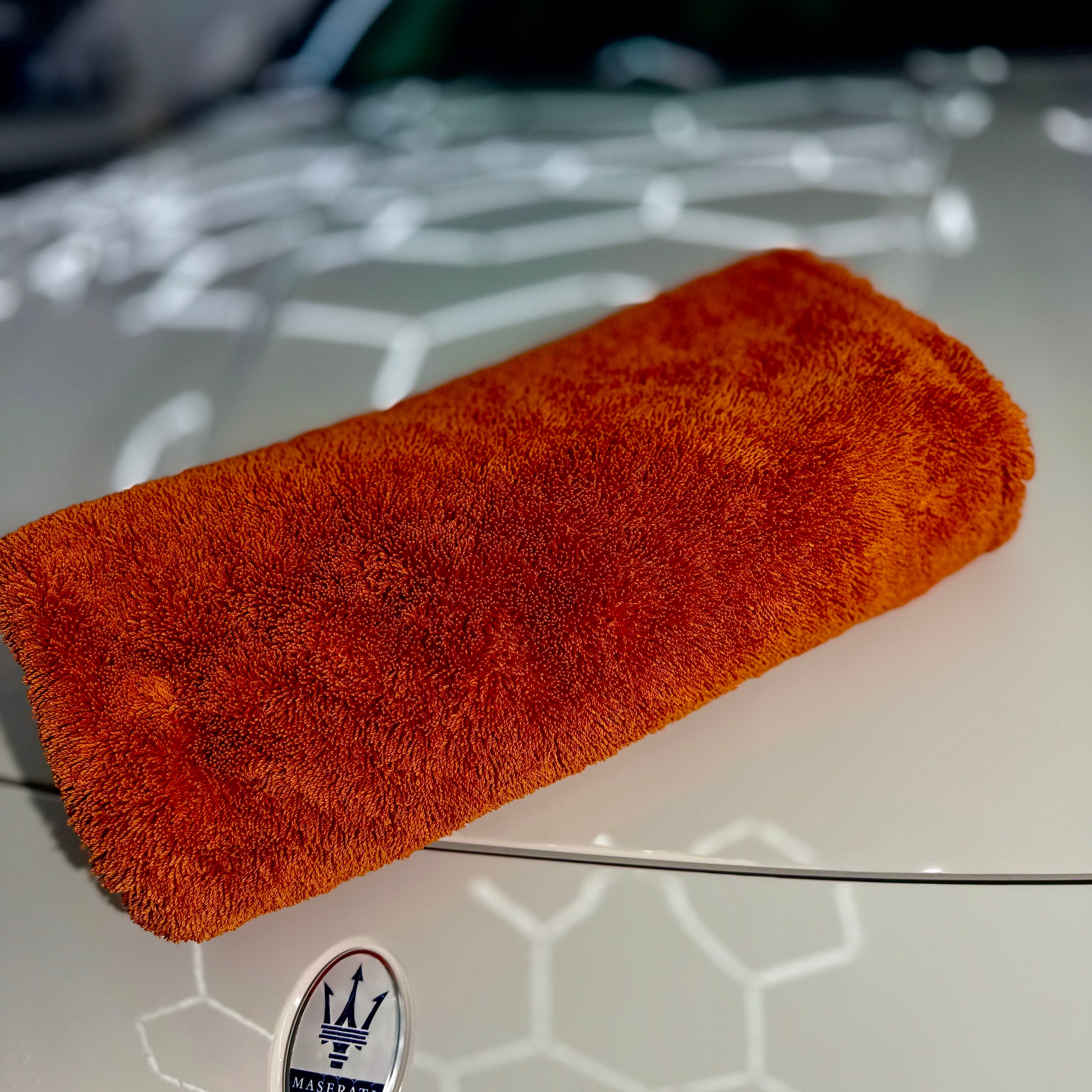 1600GSM Korean Microfiber Drying Towel Double-Sided – Ultra Absorbent Car Drying Cloth, Scratch-Free Auto Detailing Towel